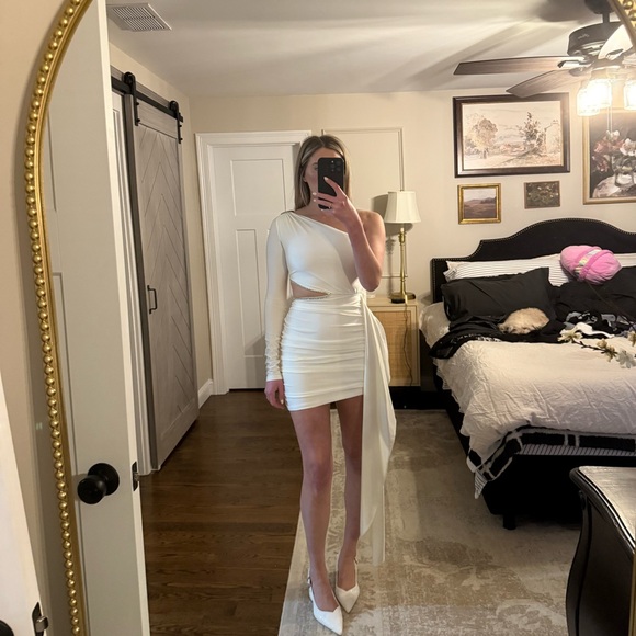 Khanums x Revolve one shoulder mini dress - Picture 1 of 4